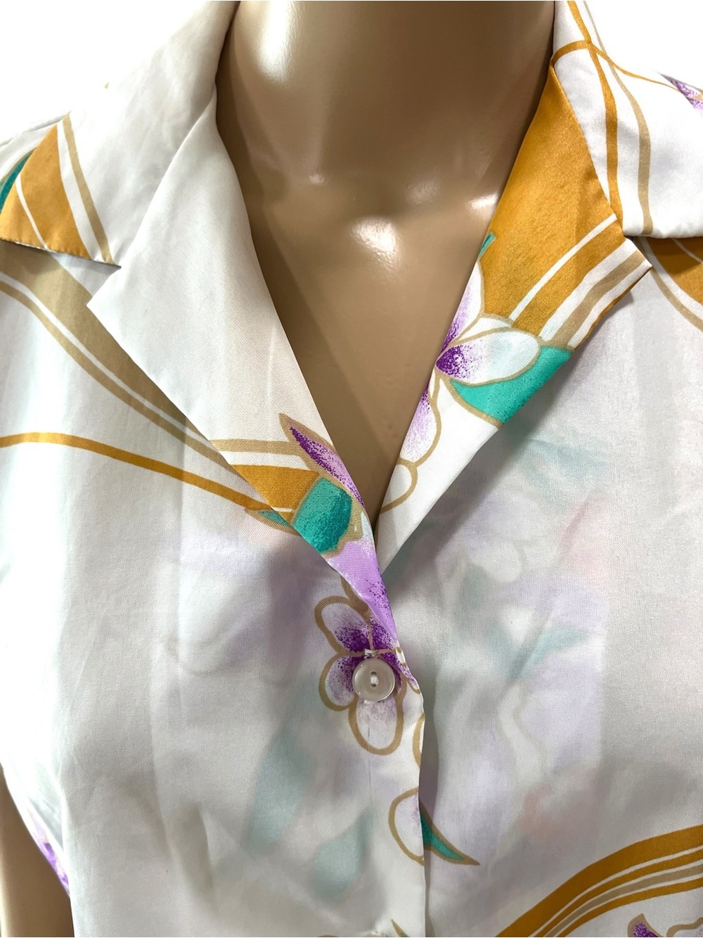 Vintage 80s Hilo Hattie Hawaiian Shirt Crop Tie Front Floral White Purple Orchid - Picture 4 of 8